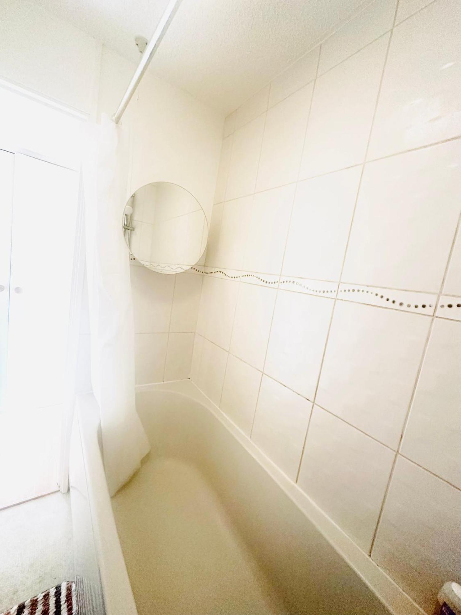 K Court , 18 Apartment Лондон Екстериор снимка